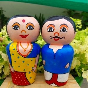 Wooden Indian couple